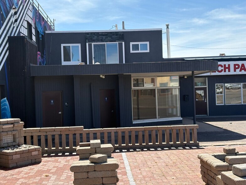 More Photos Of 601 E Lincolnway, Cheyenne Storefront Retail Residential For Sale
