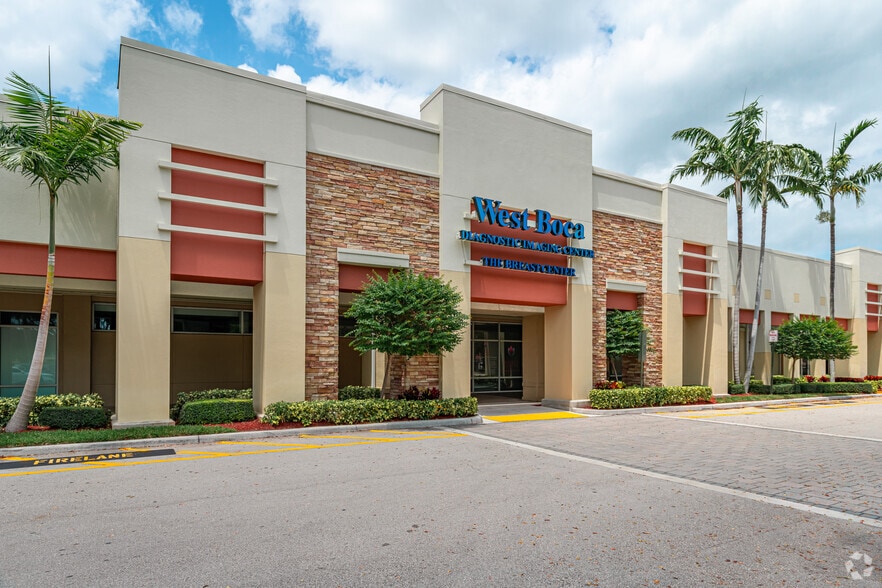 More Photos Of 7050-7070 W Palmetto Park Rd, Boca Raton General Retail For Lease