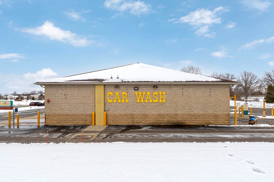More Photos Of 732 Corylus Dr, Pataskala Carwash For Sale