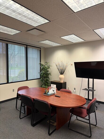 More Photos Of 1040 High St, Hanover Office For Lease
