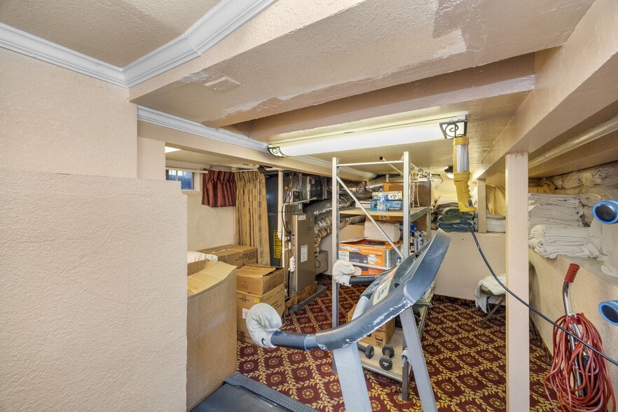 More Photos Of 451 E Vernon Ave, Los Angeles Hotel For Sale