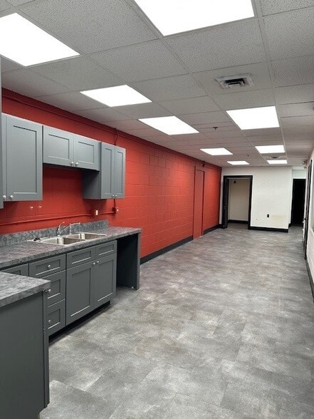 More Photos Of 18513 Euclid Ave, Cleveland Industrial For Sale