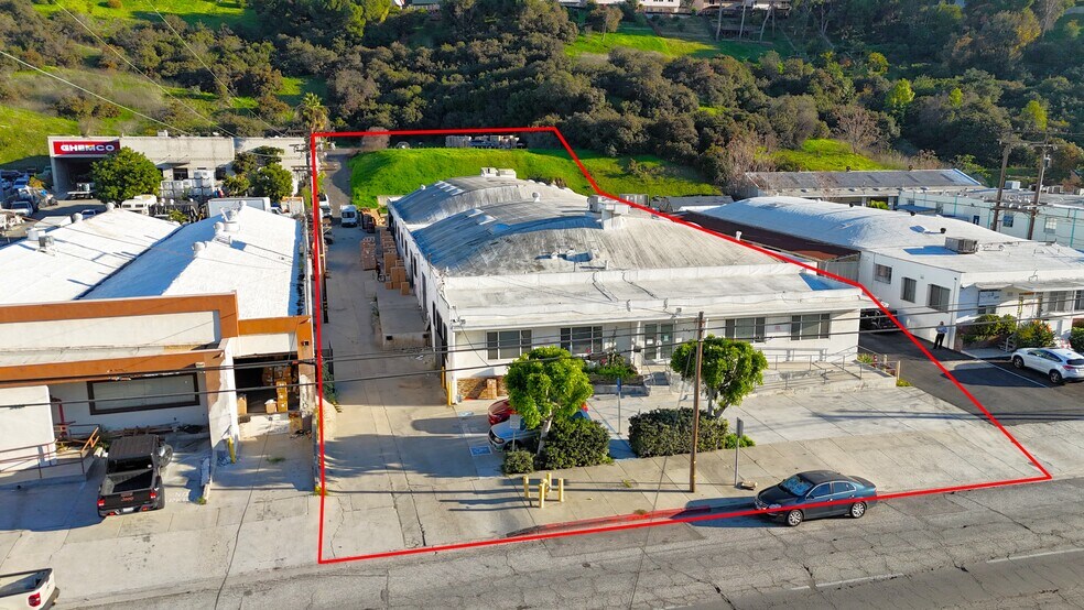 More Photos Of 548 Monterey Pass Rd, Monterey Park Warehouse For Lease