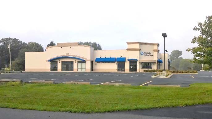 More Photos Of 107 W Pickwick Dr, Syracuse Storefront Retail Office For Lease