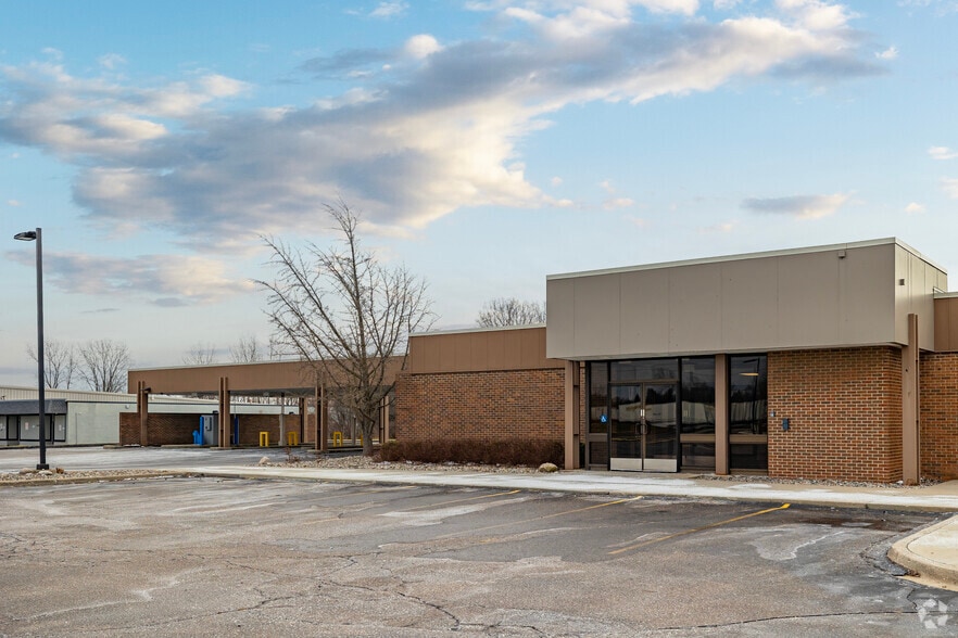 More Photos Of 4154 Davison Rd, Burton Bank For Sale