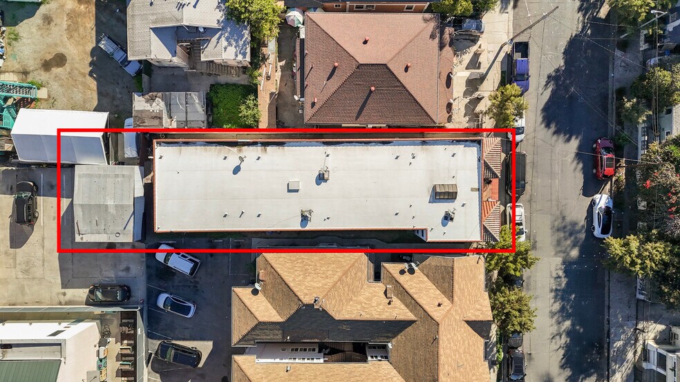 More Photos Of 1511 W 11th Pl, Los Angeles Apartments For Sale