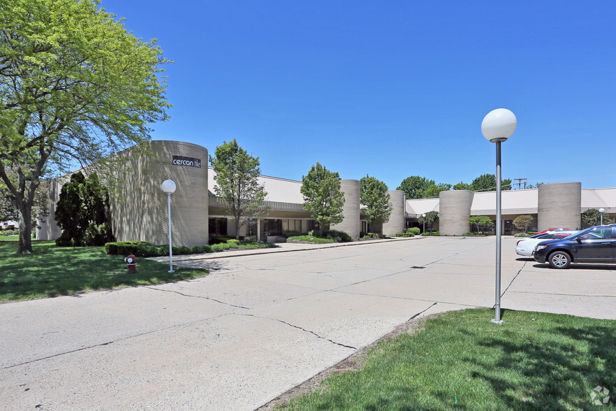 Primary Photo Of 7515-7665 19 Mile Rd, Sterling Heights Warehouse For Lease