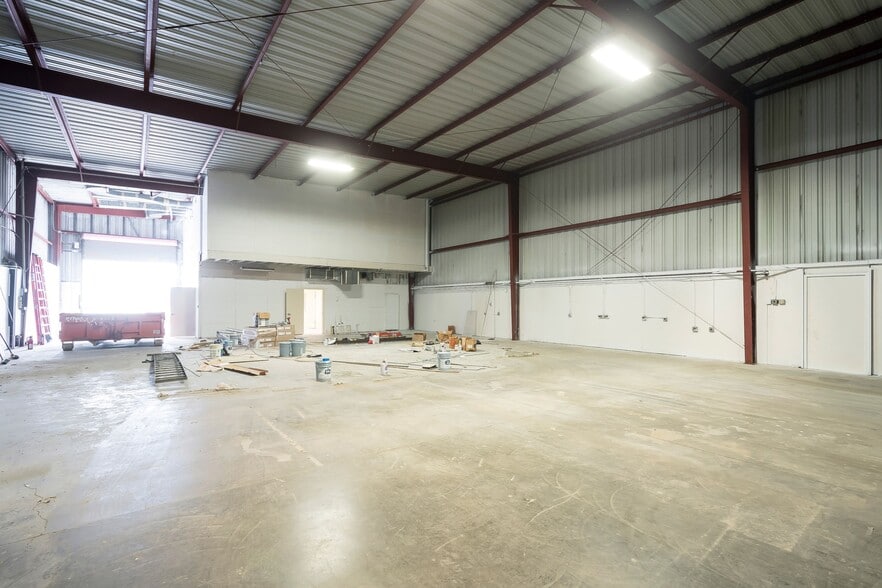 More Photos Of 750 24th St, San Francisco Warehouse For Lease