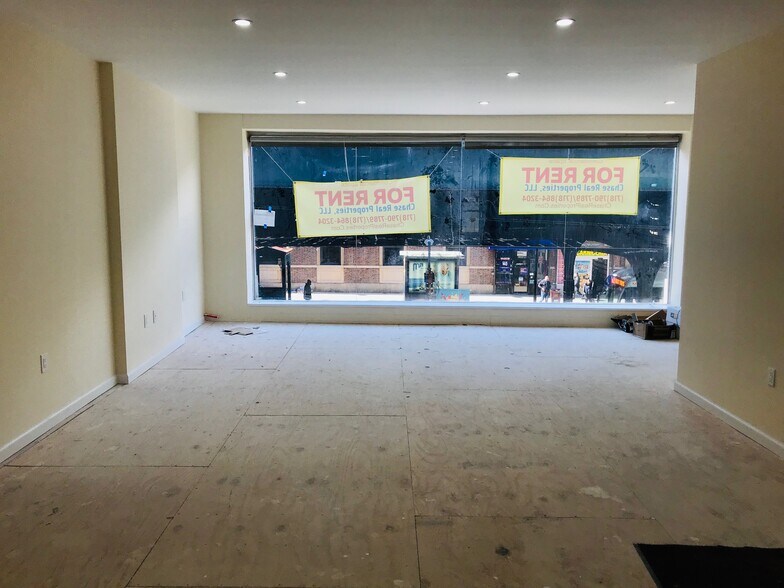 Primary Photo Of 5586 Broadway, Bronx Storefront Retail Residential For Lease