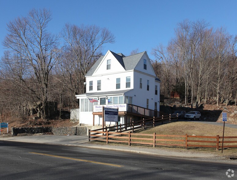 More Photos Of 447 Wolcott St, Waterbury Office For Sale