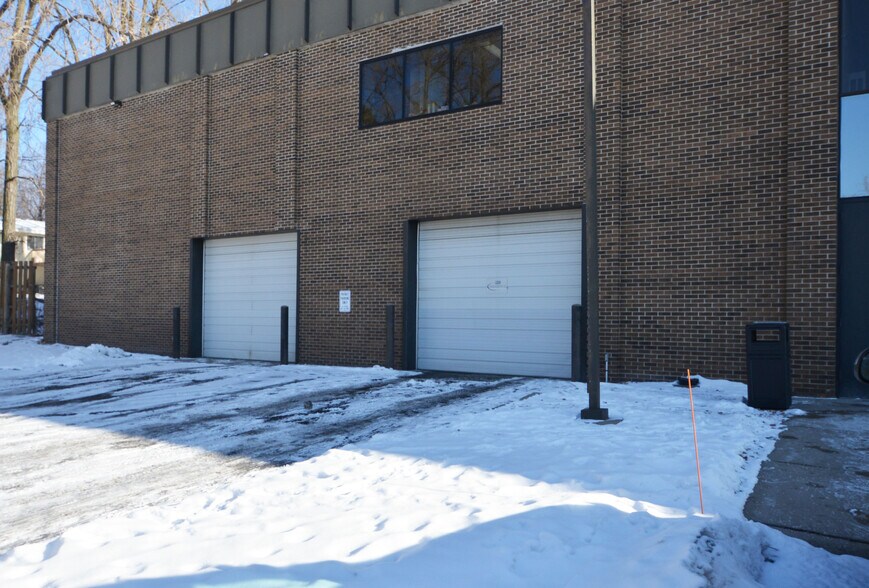 More Photos Of 9220 Bass Lake Rd, New Hope Medical For Lease