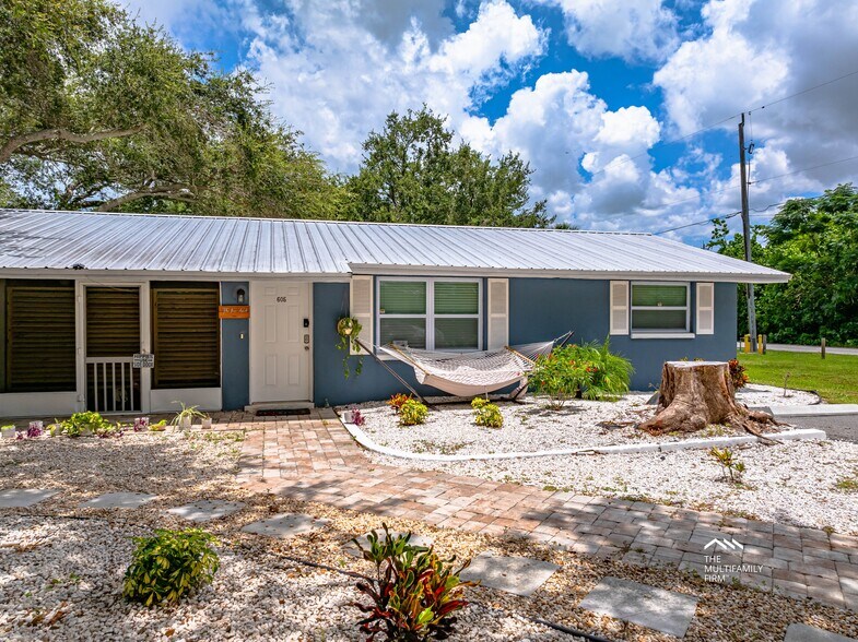 More Photos Of 605 Osceola Rd, Nokomis Apartments For Sale