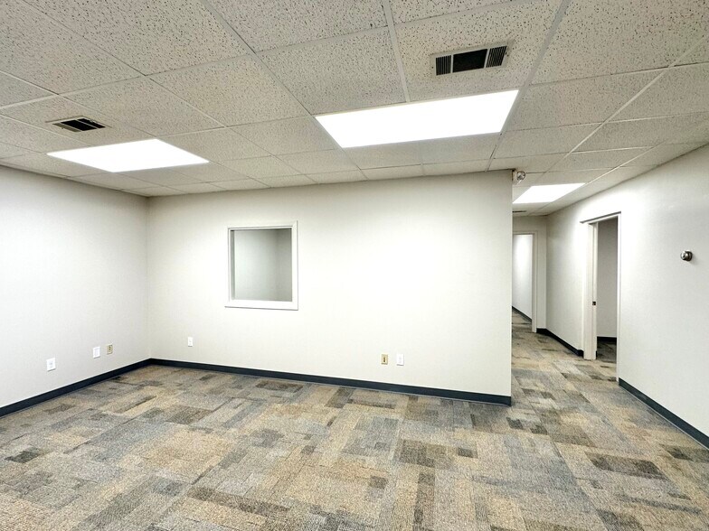 More Photos Of 9245 Calumet Ave, Munster Office Residential For Sale