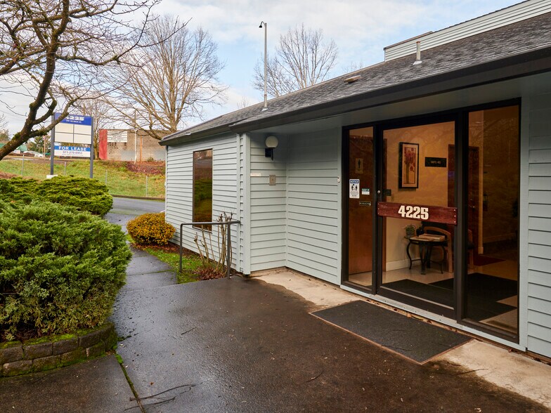 More Photos Of 4225 Sw Huber St, Portland Office For Lease