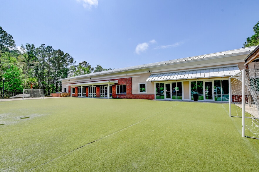 More Photos Of 3400 Turgot Ln, Mount Pleasant Health Club For Lease