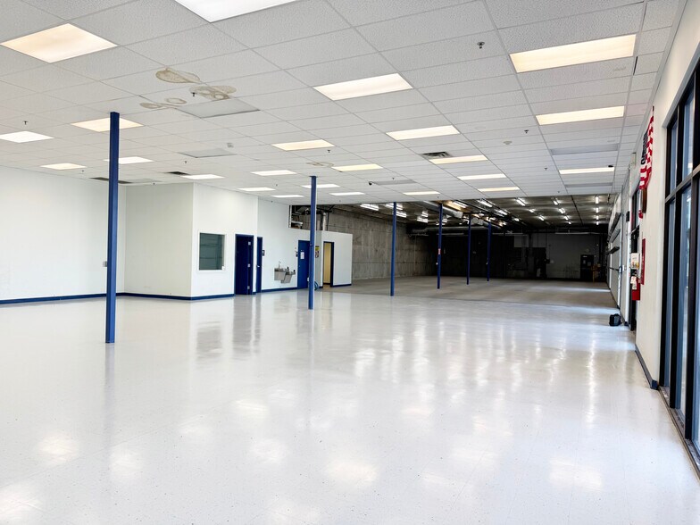 More Photos Of 102 W 1180 N, Tooele Storefront Retail Office For Lease