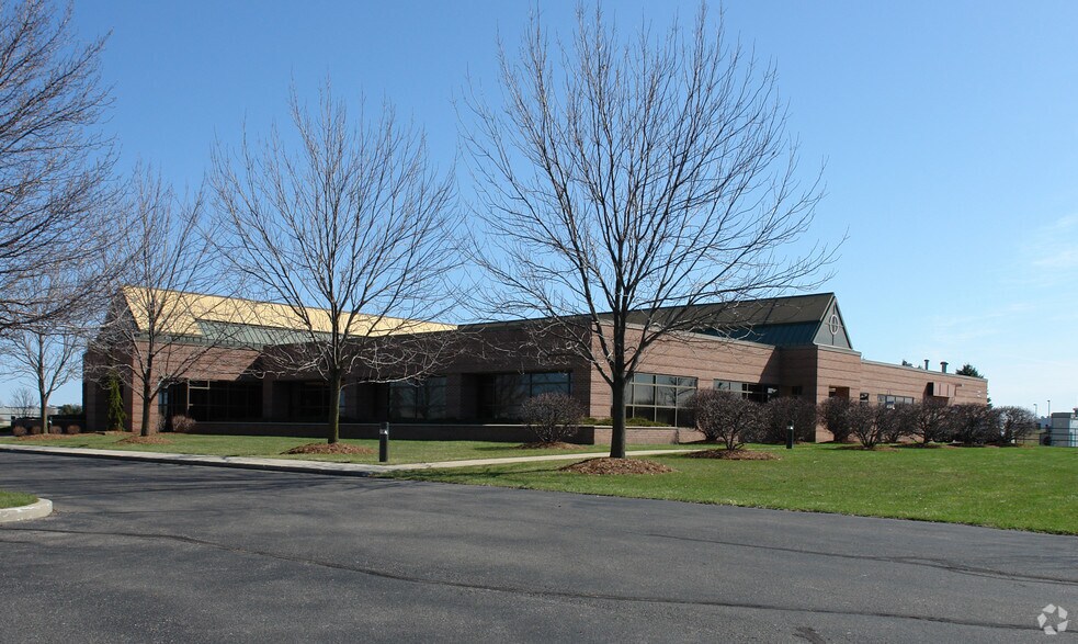More Photos Of 4500 60th St SE, Grand Rapids Office For Sale