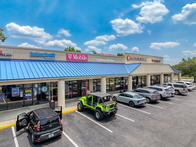 More Photos Of 1400-1498 Apalachee Pky, Tallahassee Storefront For Lease