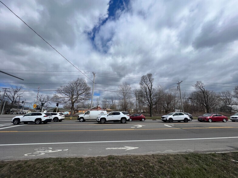 More Photos Of 11 Felton St, North Tonawanda Industrial For Sale