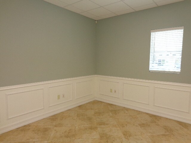 More Photos Of 635 SE 10th St, Deerfield Beach Office For Lease