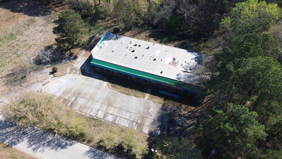 More Photos Of 106 Commerce St, Fayetteville Daycare Center For Sale