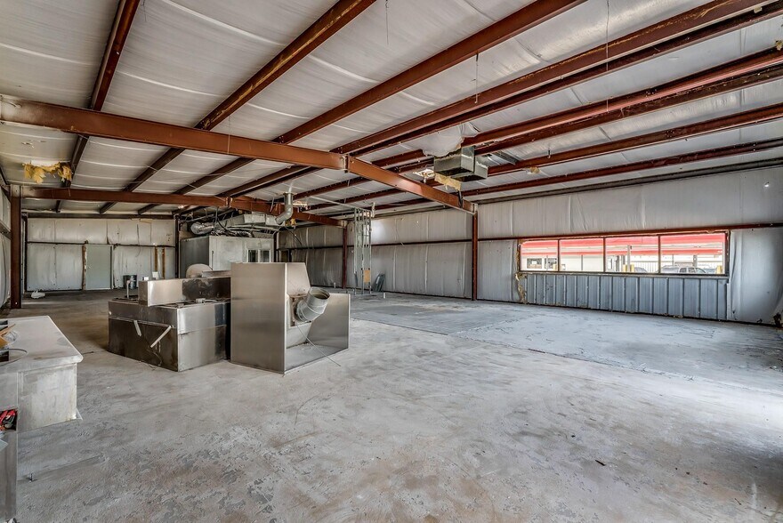 More Photos Of 1481 E Main St, Eastland Restaurant For Sale