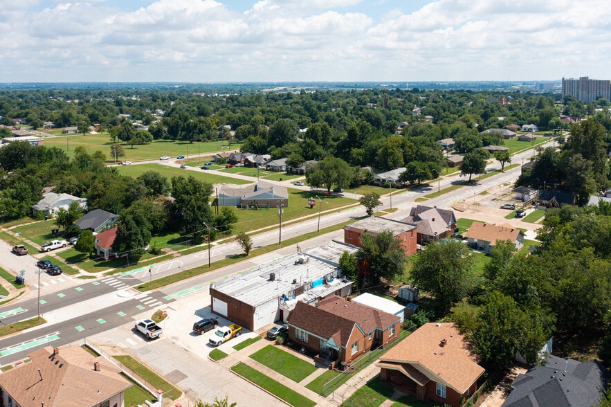 More Photos Of 1923 N Lottie Ave, Oklahoma City Storefront For Sale