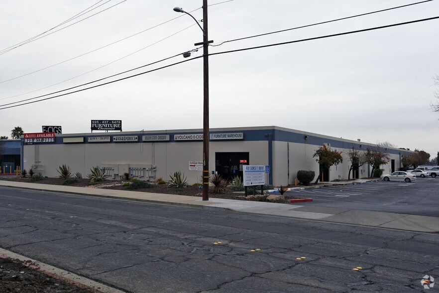 More Photos Of 401 Sunset Dr, Antioch Unknown For Lease