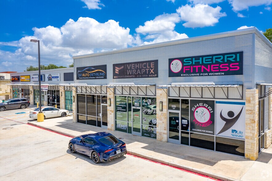 More Photos Of 6563 Babcock Rd, San Antonio Storefront For Lease
