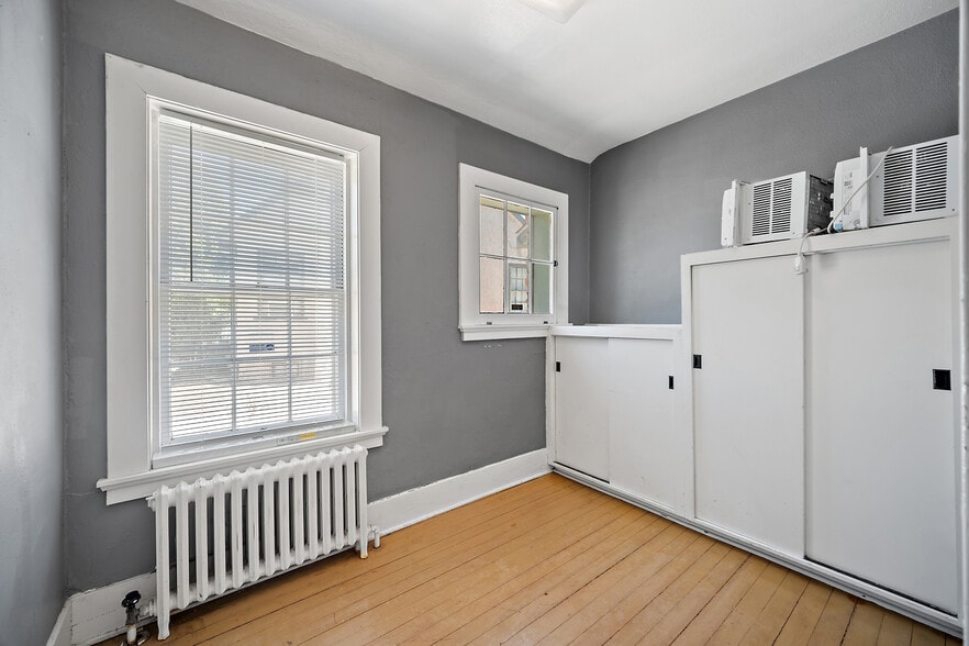 More Photos Of 33 W Willamette Ave, Colorado Springs Multifamily For Sale