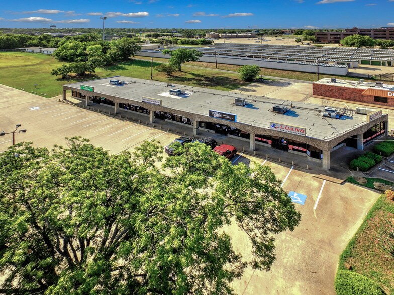 More Photos Of 1600 Texoma Pkwy, Sherman Unknown For Lease