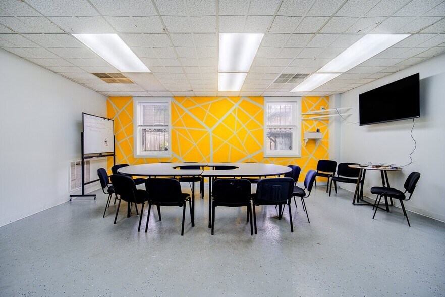 More Photos Of , Newburgh Office For Sale