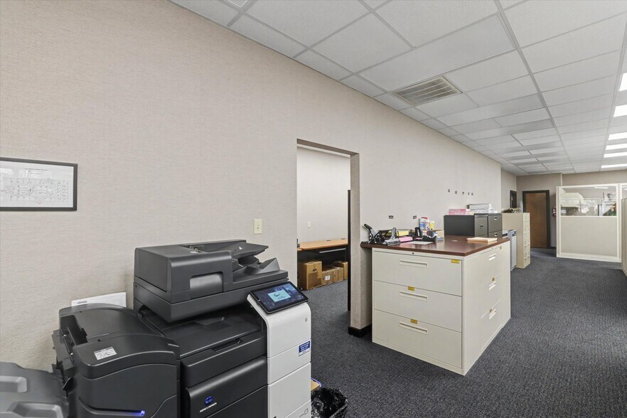 More Photos Of 3660 Hartsfield Rd, Tallahassee Office For Sale