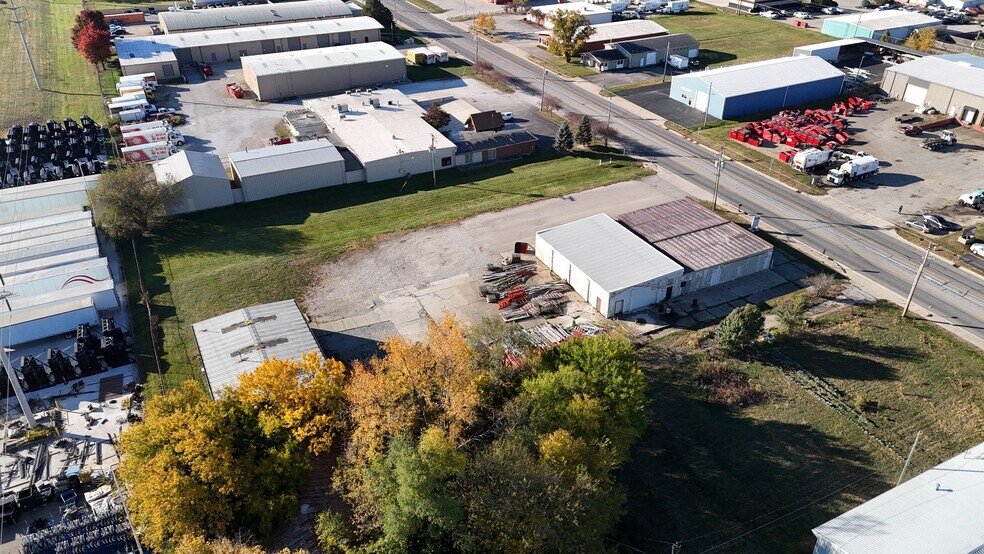 More Photos Of , Lafayette Industrial For Sale