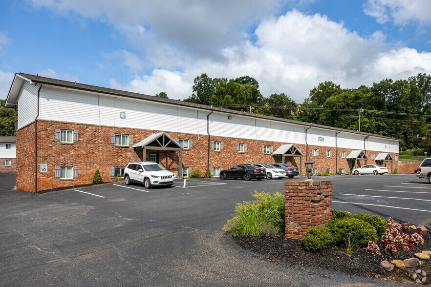 More Photos Of 2701 Sevier Ave, Knoxville Apartments For Sale