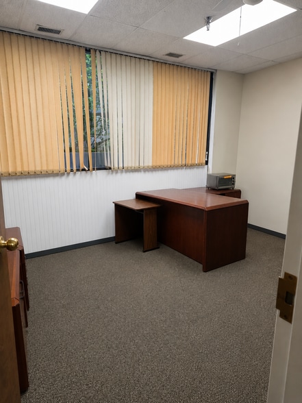 More Photos Of 1 Executive Blvd, Suffern Office For Lease