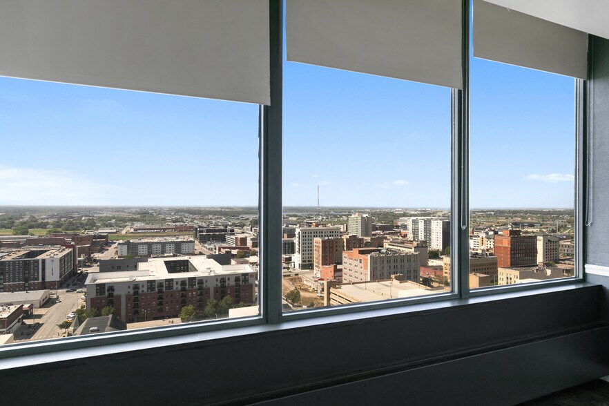 More Photos Of 233 S 13th St, Lincoln Office For Sale