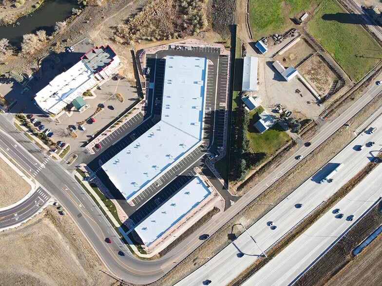 More Photos Of 5380 Ronald Reagan Blvd, Johnstown Flex For Sale