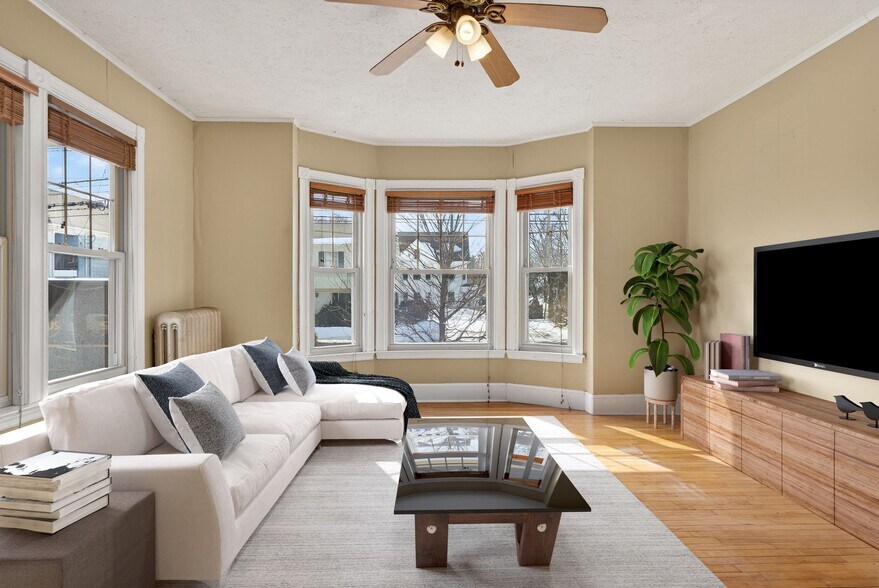 More Photos Of 499 Brighton Ave, Portland Multifamily For Sale