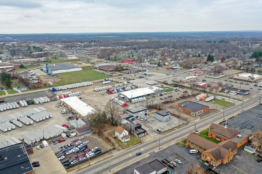 More Photos Of 1050 Triplett Blvd, Akron Warehouse For Sale
