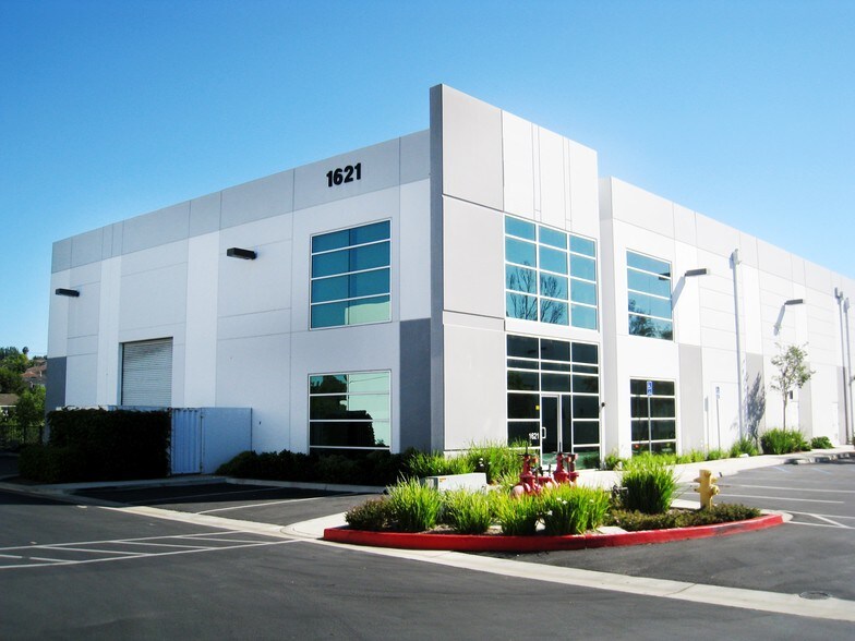 More Photos Of 1621 Ord Way, Oceanside Warehouse For Lease