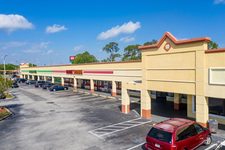 Primary Photo Of 2501-2573 Old Vineland Rd, Kissimmee Unknown For Lease