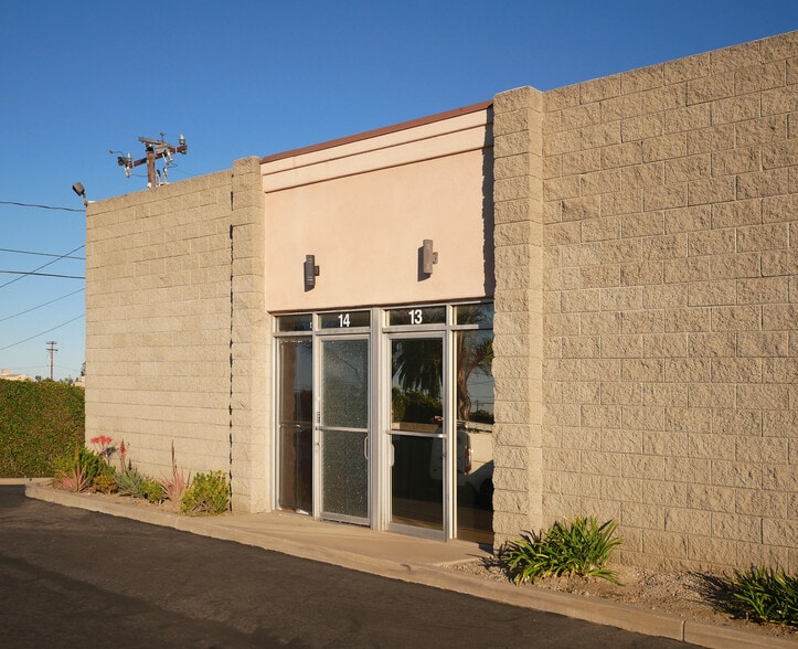 More Photos Of 2747 Sherwin Ave, Ventura Manufacturing For Sale