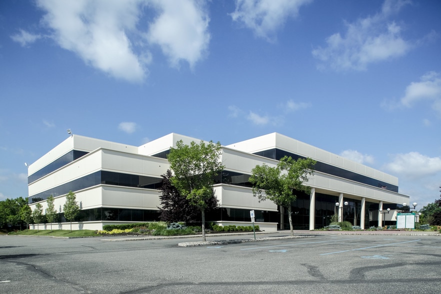 More Photos Of 25 Vreeland Rd, Florham Park Medical For Lease