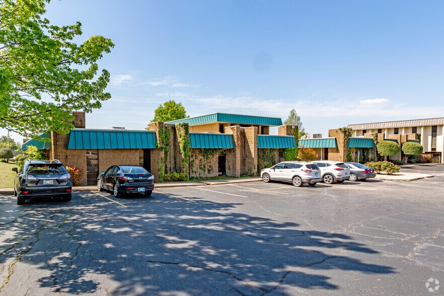 Primary Photo Of 5350 E 46th St, Tulsa Office For Lease