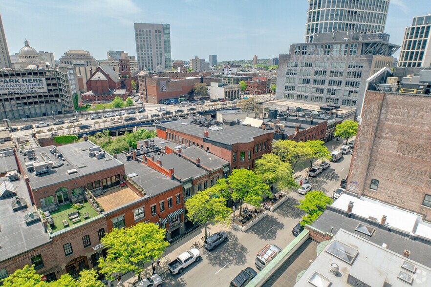 More Photos Of 338 Newbury St, Boston Office For Lease