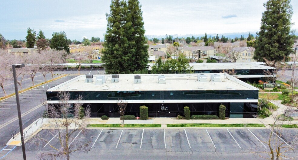 Primary Photo Of 1368 W Herndon Ave, Fresno Office For Sale