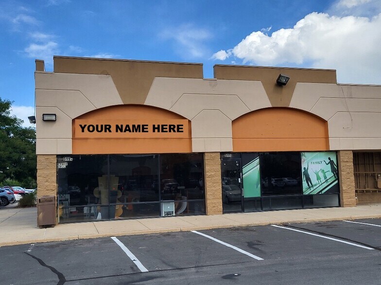 Primary Photo Of 409-509 Sable Blvd, Aurora Unknown For Lease