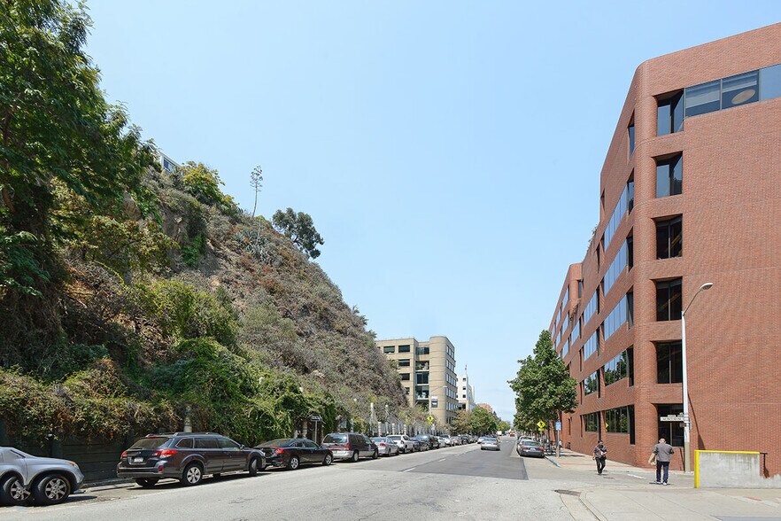 More Photos Of 202 Union, San Francisco Land For Sale
