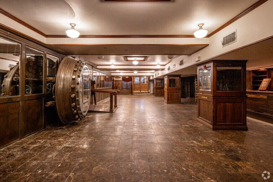 More Photos Of 25 Broad St, New York Apartments For Sale
